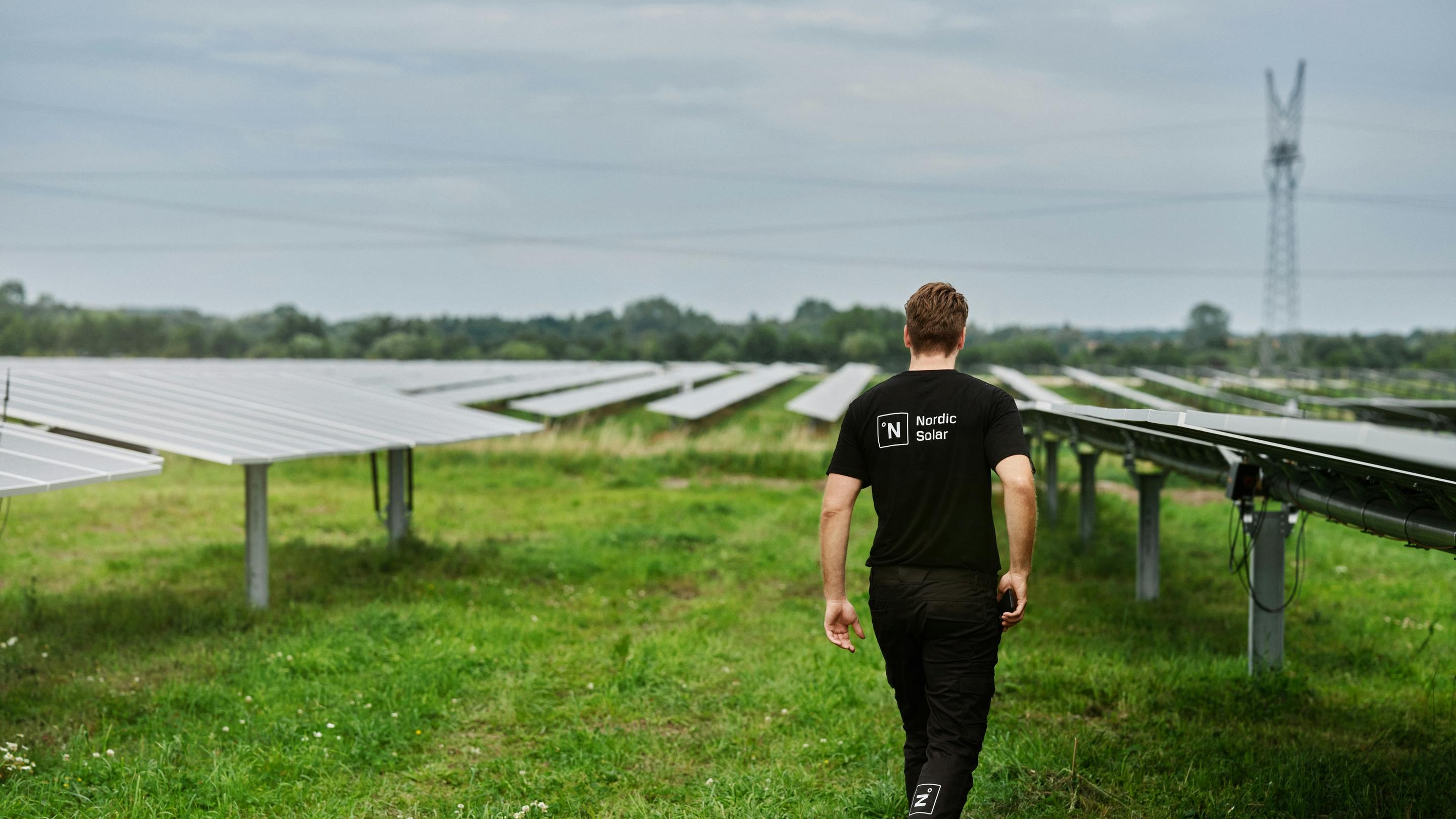 Nordic solar employee in solar park